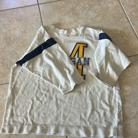 Vintage Michigan shirt💙💛 - Picture 2 of 4